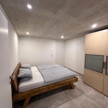 Innsbruck West Apartman