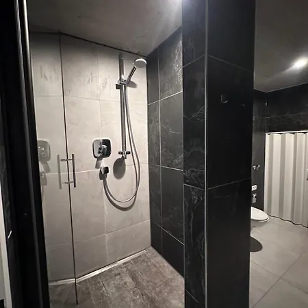 Innsbruck West Apartman *
